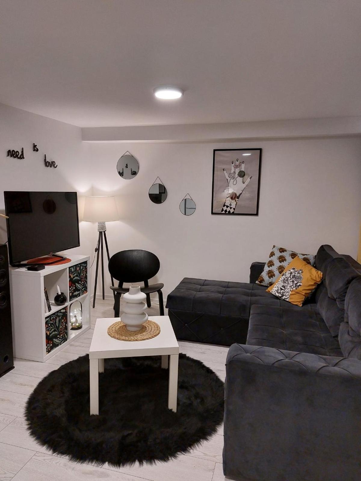 Bowler Hat Apartment Belgrade Exterior photo